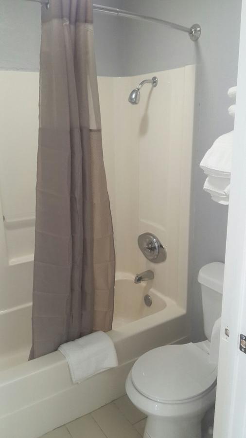 Paris Inn And Suites エクステリア 写真